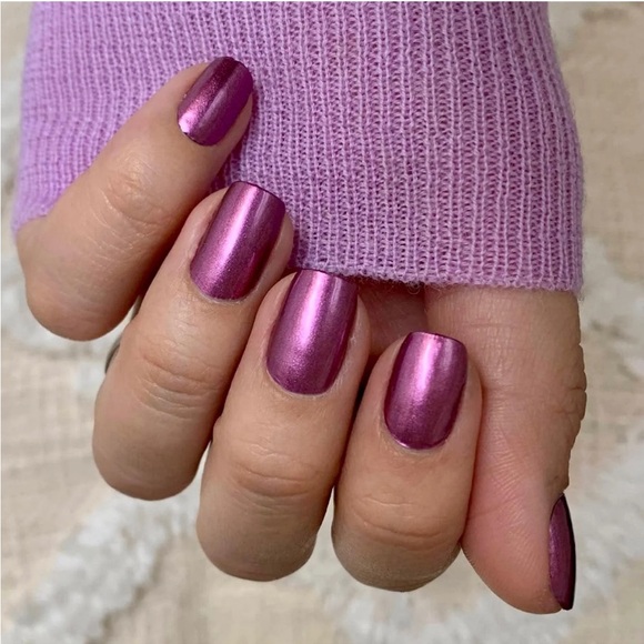 *Retired* Color Street: Iris-dium | Purple Metallic Amethyst Jewel Tone Spring - Picture 2 of 13